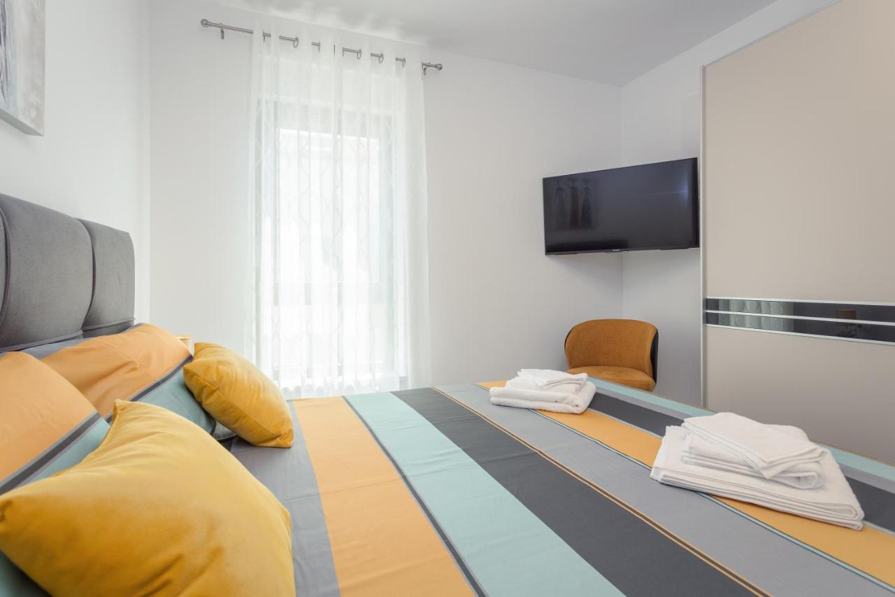 Luton Apartment Баньоле Екстериор снимка