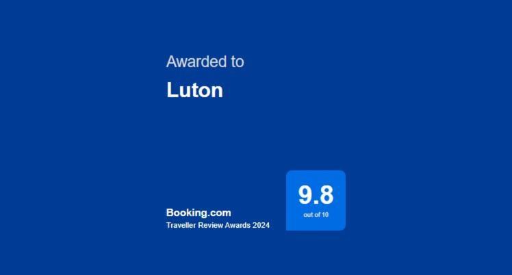 Luton Apartment Баньоле Екстериор снимка